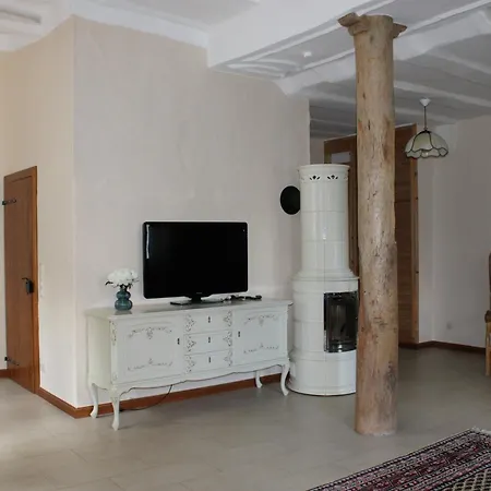 Huttenschloss 아파트 바트소덴살뮨스터