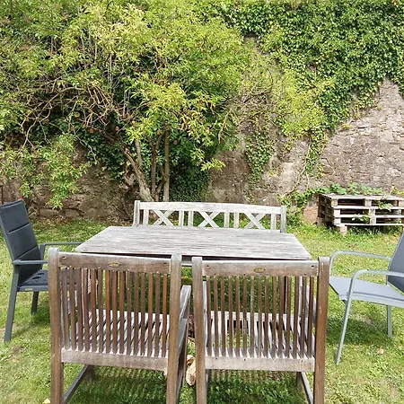 Huttenschloss * Bad Soden-Salmünster