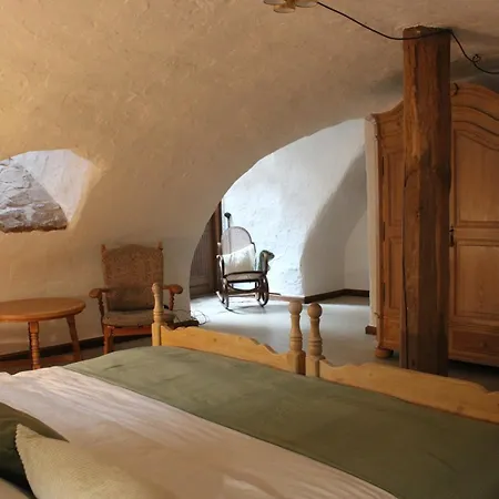 Huttenschloss 바트소덴살뮨스터